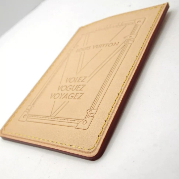 Auth New Louis Vuitton Unisex  Vachetta Voyages Card Holder - Picture 8 of 9